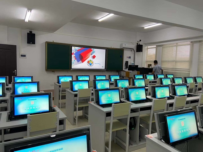 1676444890139282.jpg 572.jpg